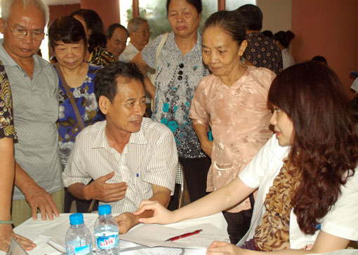 Hà Nội Thầy thuốc trẻ chăm sóc sức khỏe người cao tuổi